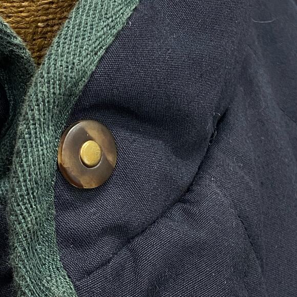 Vintage Gulliver's Navy Blue Diamond Quilted Vest Men's L Red Plaid Lining Snaps - Picture 11 of 12